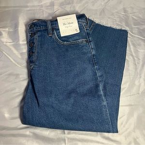 Abercrombie & Fitch 8 The Mom High Rise